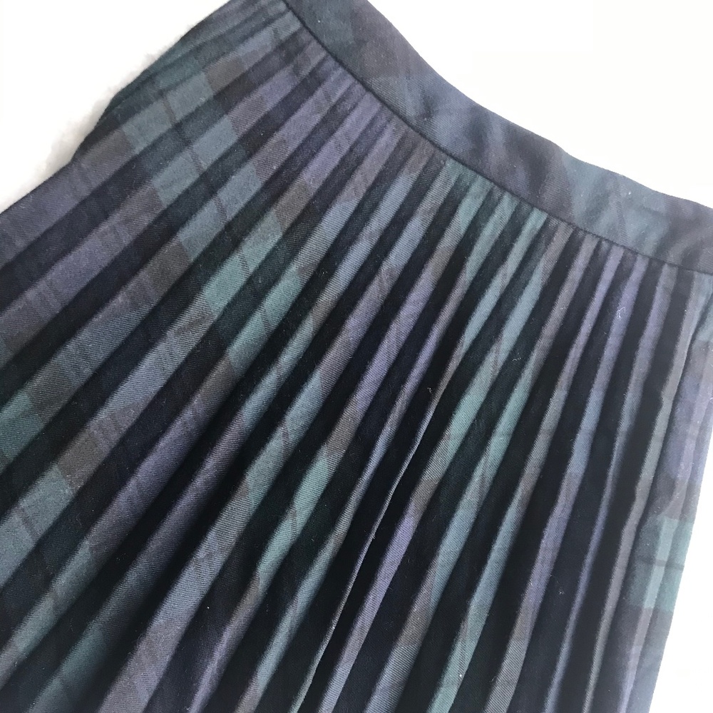 4T/T Pleated skirt
